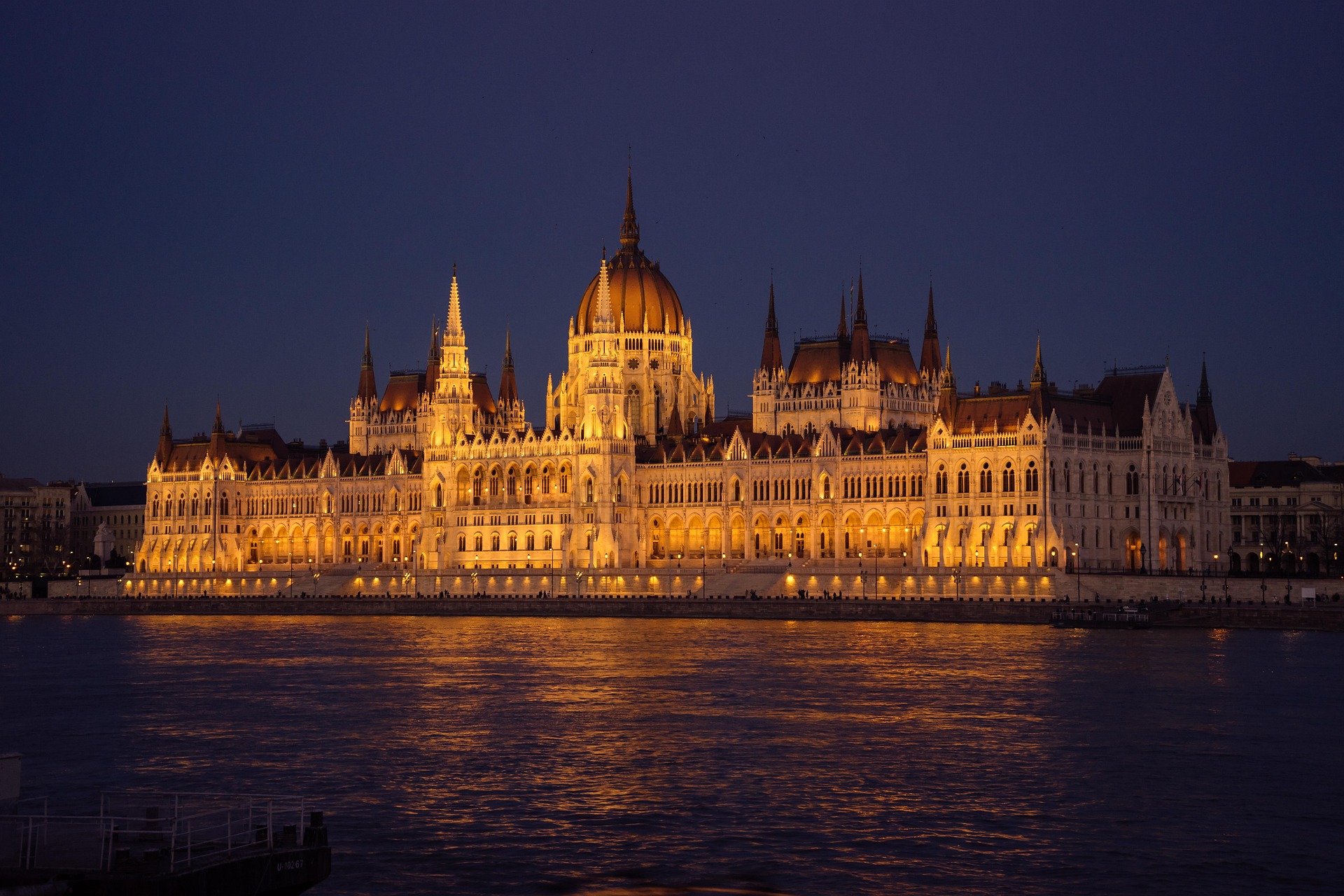 Höhepunkte und Entdeckungen – Passau, Budapest, Wien und die Wachau